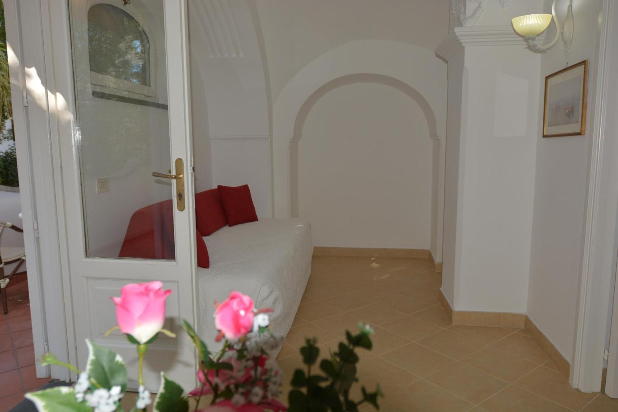 Hotel San Felice Capri Bilik gambar